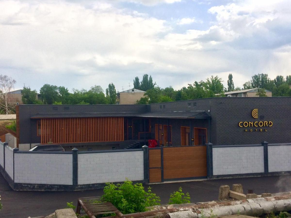 Concord Hotel Bishkek Exterior foto